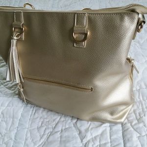 Bella Tunno 7-1 Boss Diaper Bag in Gold